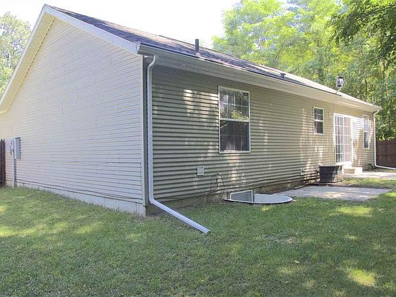 2nd image of 2525 Emerson Forest Pkwy