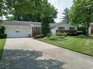 1087 Parkleigh Rd, Columbus, OH 43220