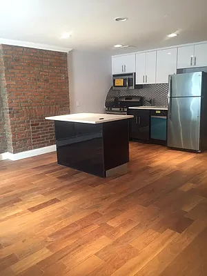 Rented by Bedford Brownstone Realty | media 21