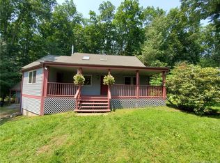 23 Beaver Dam Rd, Woodstock Valley, CT 06282