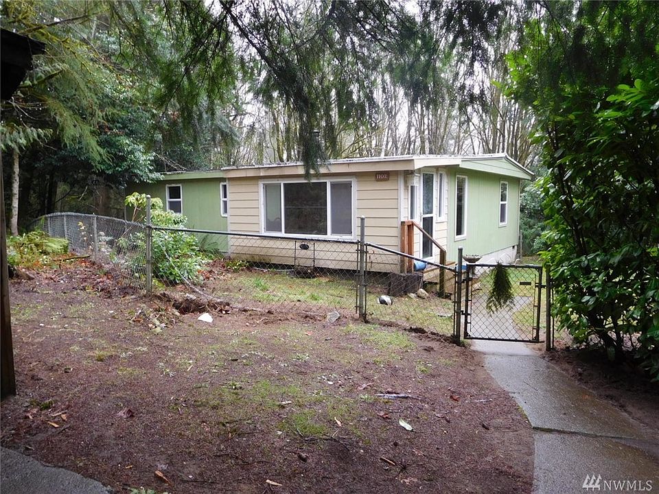 1st image of 1102 SE Fauna Ln