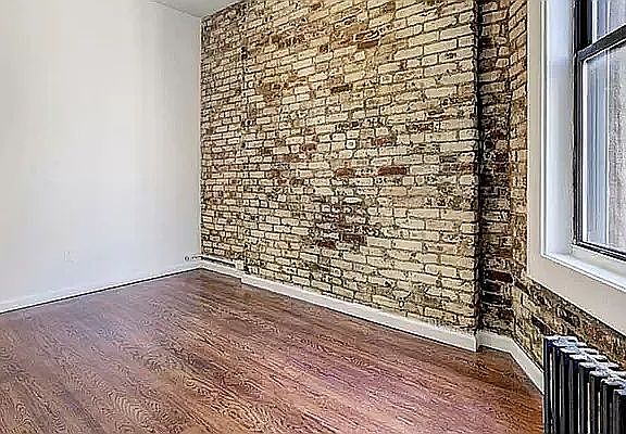 2nd image of 250 Broome St APT 5