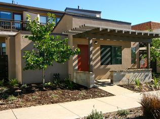 213 2nd St APT B, Encinitas, CA 92024