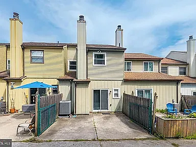 122 Kelmar Ave — Photo 24