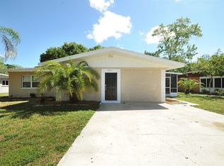 8827 Robin Rd, Seminole, FL 33777