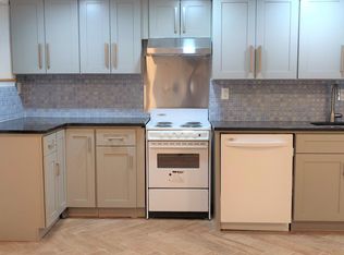 12 McDougall St, Jersey City, NJ 07304