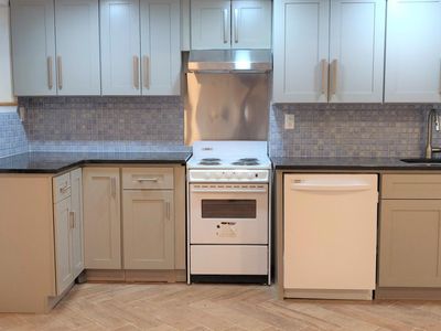 12 McDougall St, Jersey City, NJ, 07304