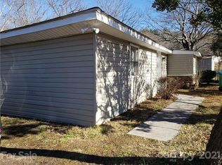 15 Myrtle Rd, Swannanoa, NC 28778