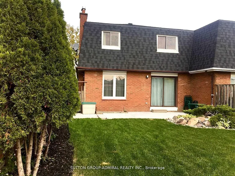 4 Nootka Cres #MAIN FL — Photo 22
