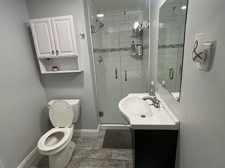24 Battery St #5A — Photo 3