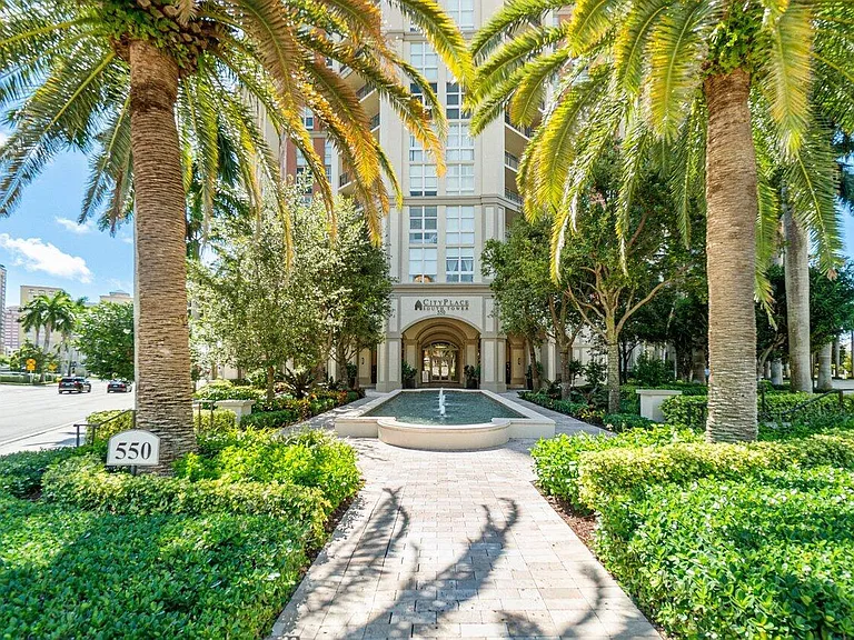 550 Okeechobee Blvd #1809 — Photo 34