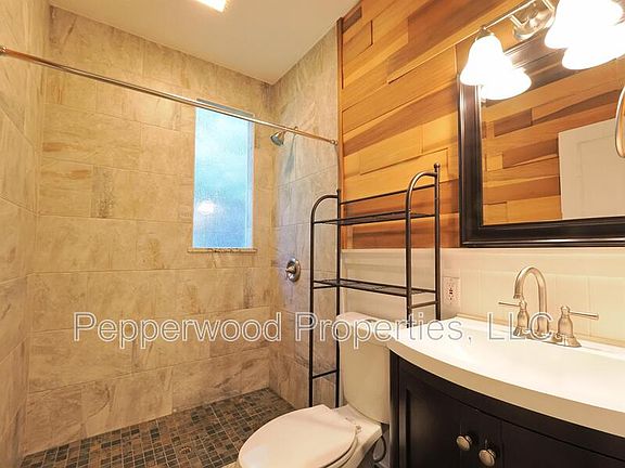 5th image of 542 Palmetto St APT 4