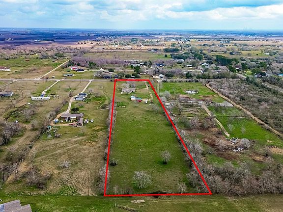 4th image of 9820 Oberrender Rd