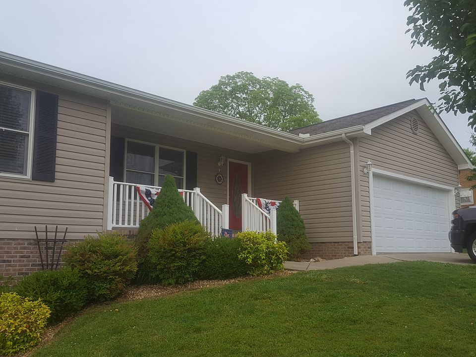 Beautiful Ranch Style Home
