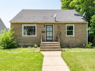 2312 Horeb Ave, Zion, IL, 60099