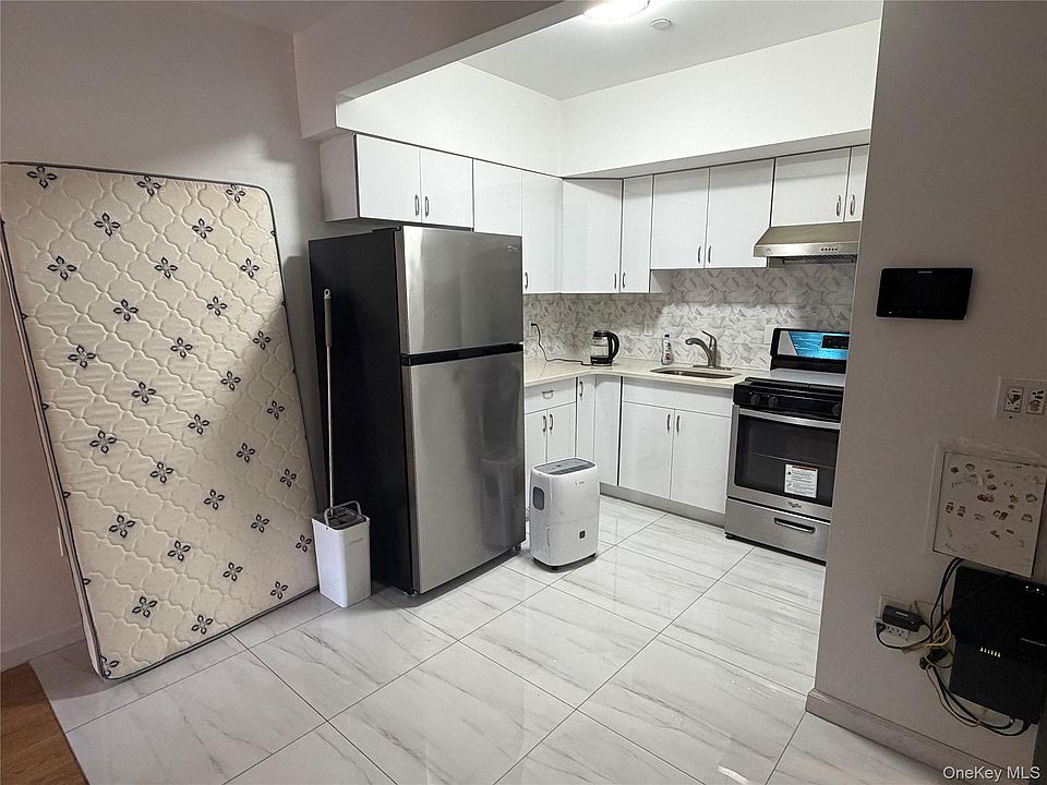 1st image of 13221 Avery Ave #4B