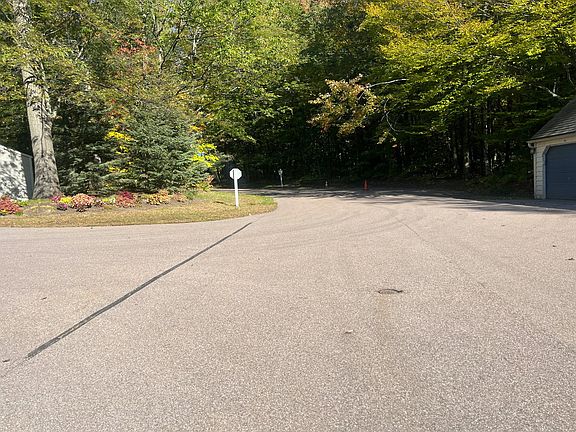 4th image of 127 Northshore Dr #A-k