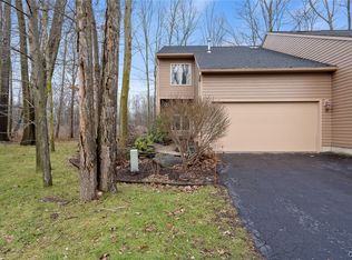 8601 Wrenwood Cir, Baldwinsville, NY 13027