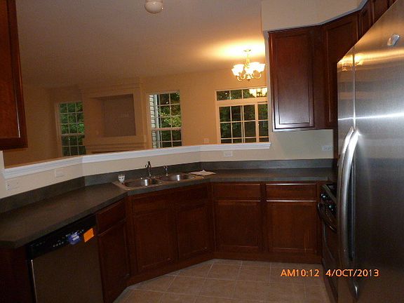 3rd image of 1350 W Alder Creek Dr #204