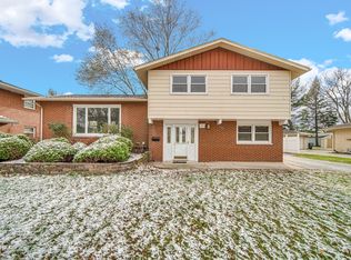 2321 183rd Pl, Lansing, IL 60438