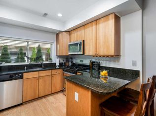 1104 Perry St APT B, Columbus, OH 43201