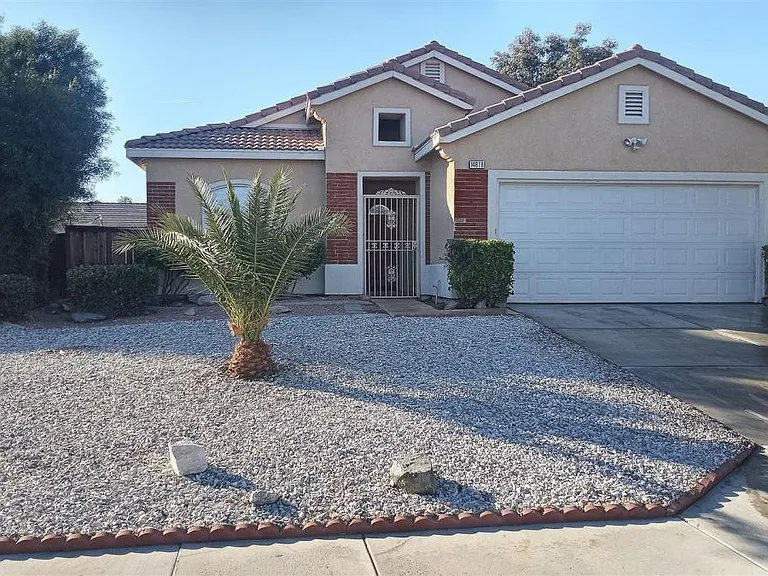 14619 Woodworth Way — Photo 1