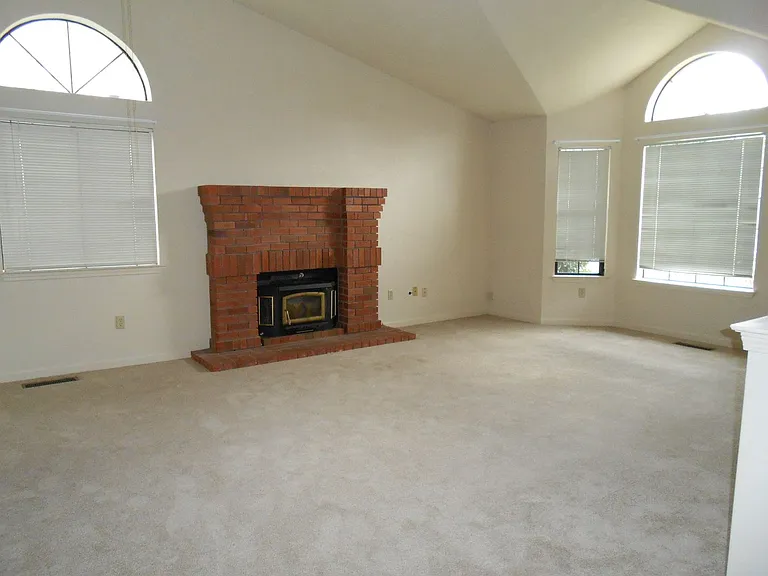 3706 Mount Ashland Ave — Photo 3