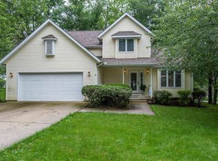 2402 E Oakmont Dr, Bloomington, IN