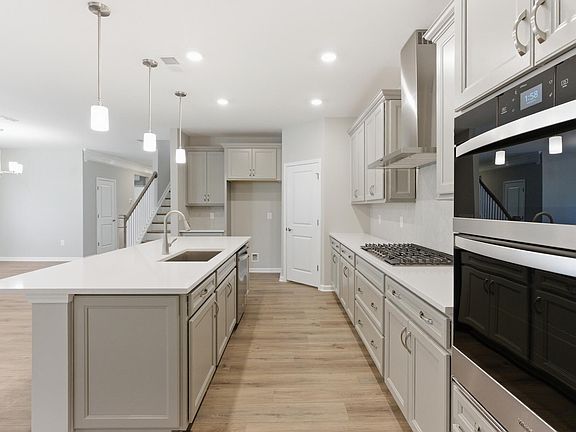 4th image of 2929 Horse Rein Pl