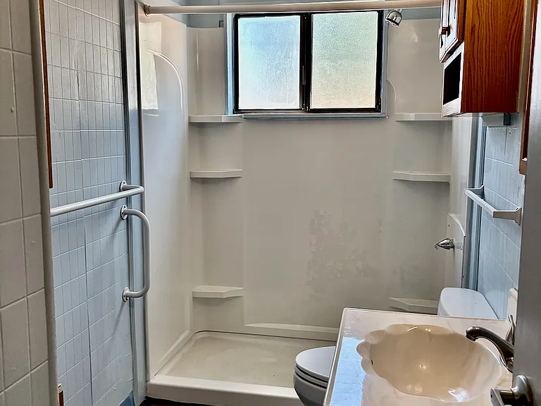 1721 Utah St NE — Photo 21