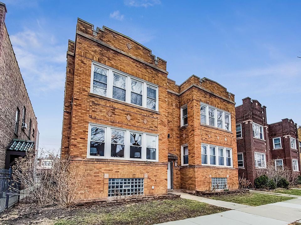 1st image of 3242 W Warner Ave #2E