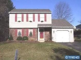 127 Baylis Rd, Langhorne, PA 19047