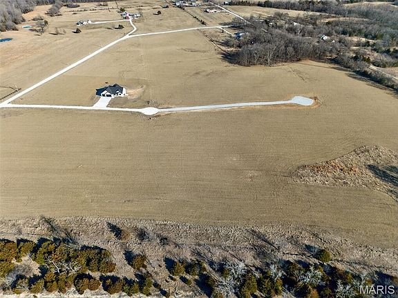 3rd image of 109 Cheatham Farm Ln