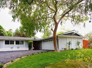 5426 Cromer Pl, Woodland Hills, CA 91367