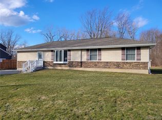 530 Casey Rd, East Amherst, NY 14051