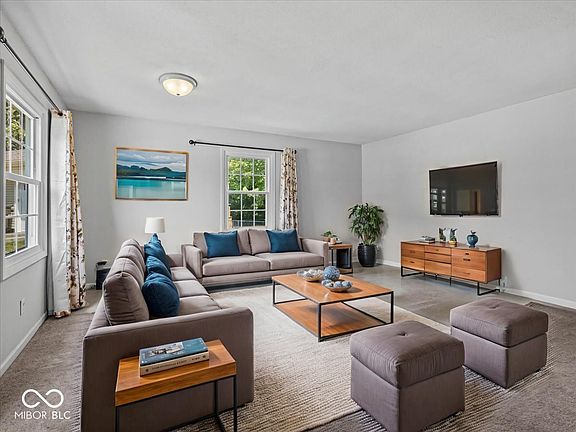 2nd image of 5725 Bahia Ct