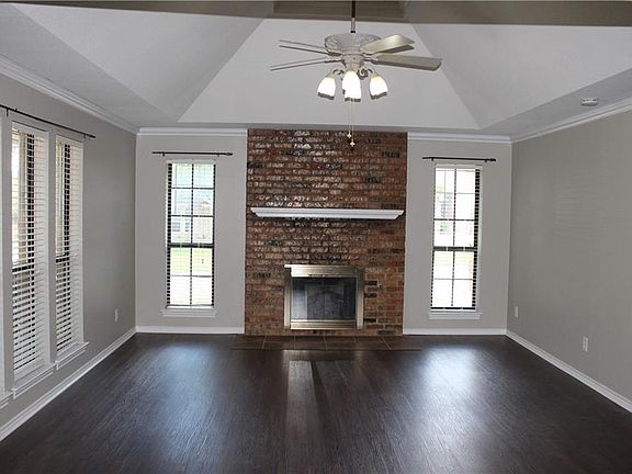 4th image of 903 Smokerise Cir