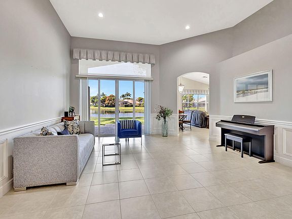 4th image of 9697 Baywood Park Lane