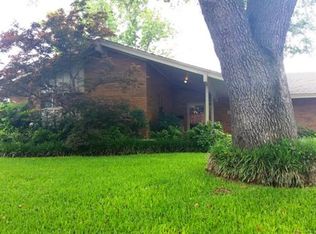 114 W Lilly Ln, Arlington, TX 76010
