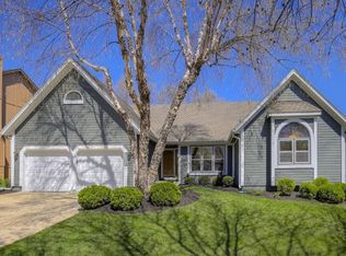 12808 W 121st Ter, Overland Park, KS 66213