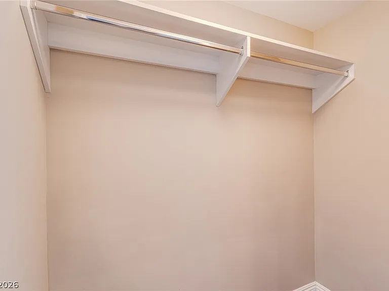 222 Karen Ave #201 — Photo 27
