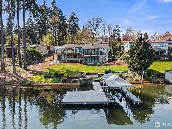 3rd image of 10901 Greendale Drive SW