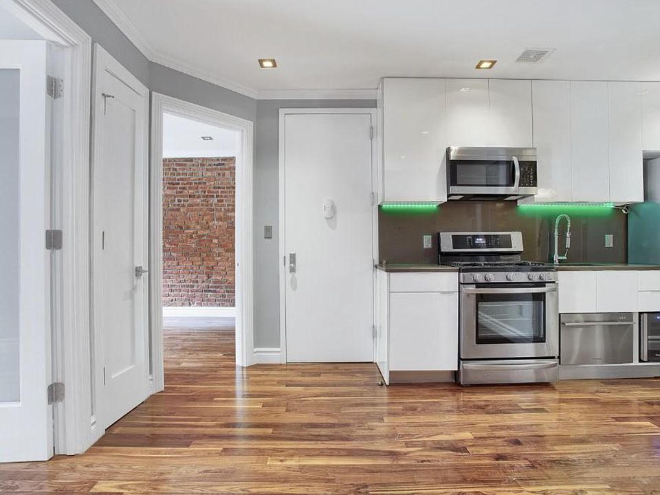 1st image of 939 2nd Ave APT 4
