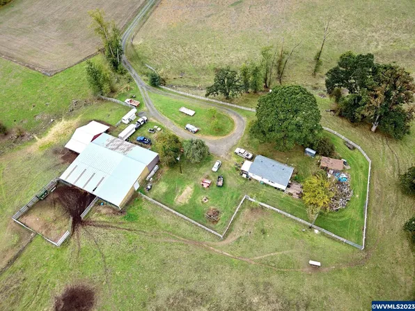 36479 Freeman Rd, Scio, OR 97374