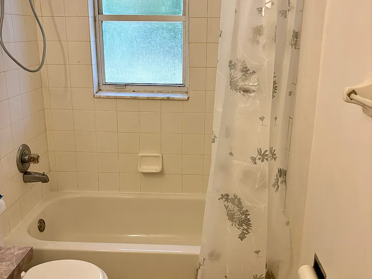 3279 E Kennedy St — Photo 22