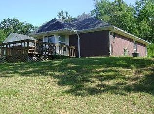 200 Birmingham Forest Dr, Rusk, TX 75785