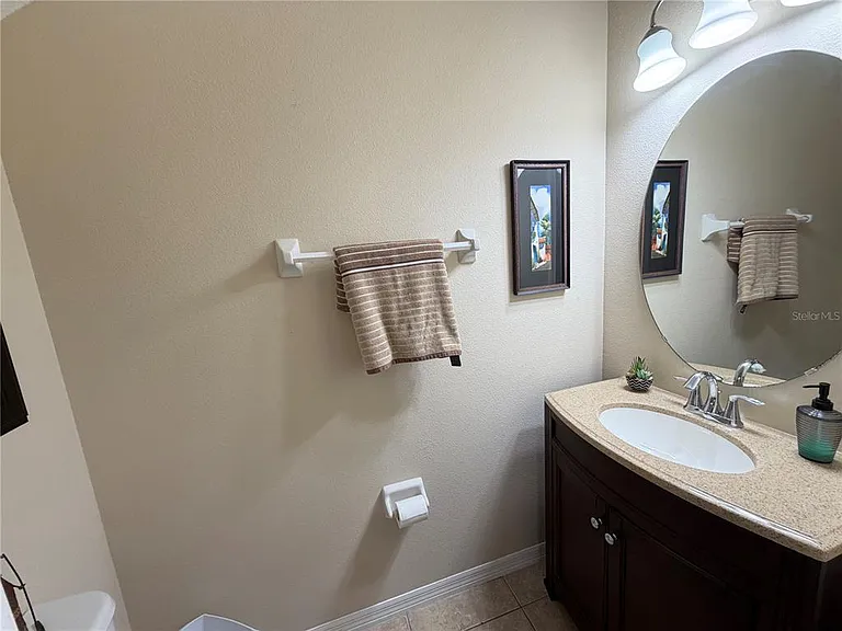 206 Scaton Way — Photo 17