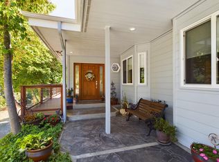 128 Harnden Ln, Willow Creek, CA 95573