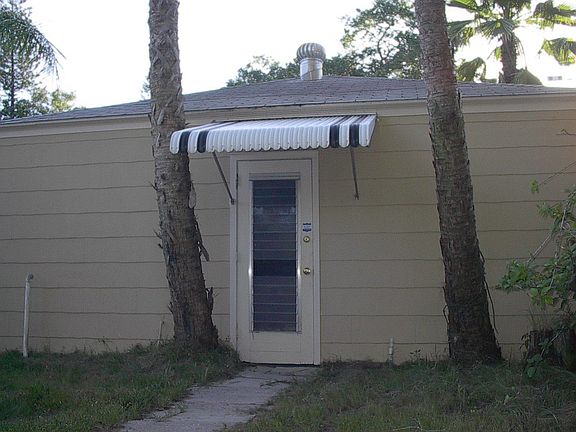 3rd image of 4561 23rd Ave S