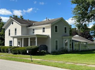 2 Jefferson St, Castile, NY 14427